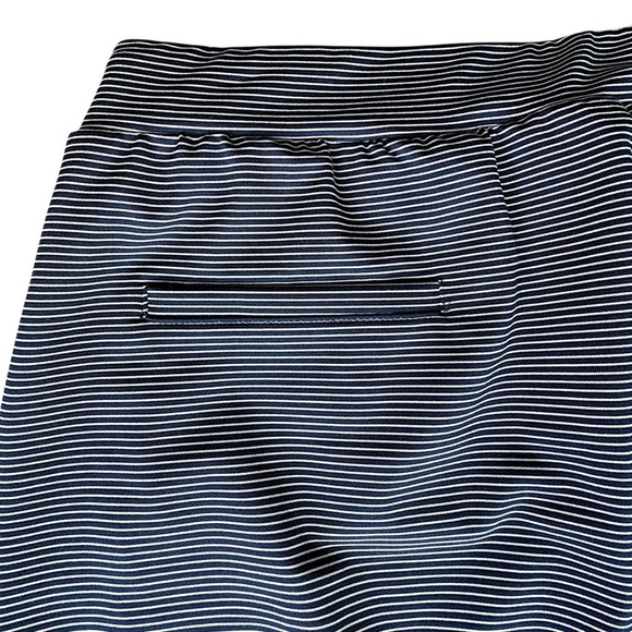 CHICO’S | NWOT ZENERGY SKORT NAVY BLUE & WHITE STRIPED UPF 50 | SIZE: 8/10 - Picture 7 of 13